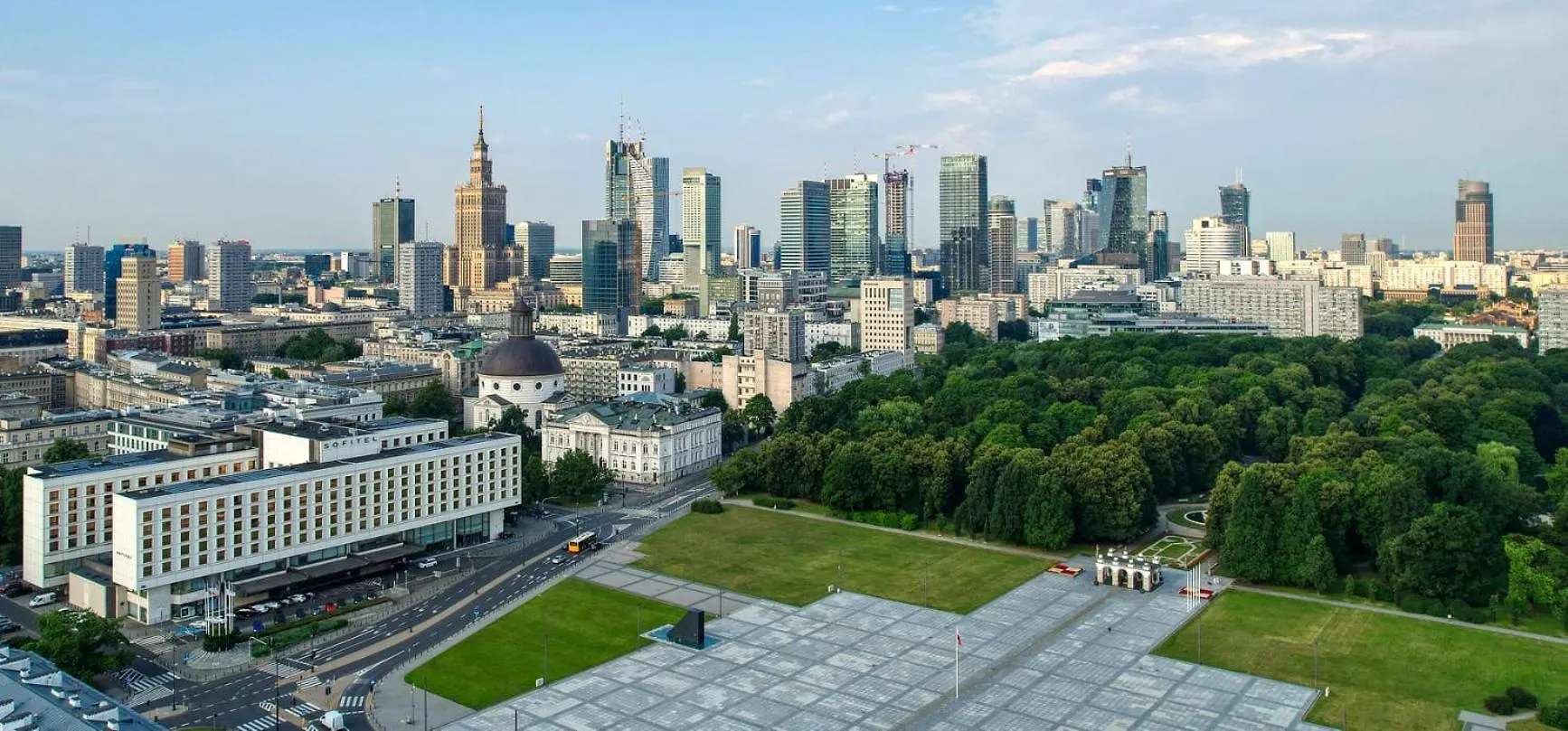 Volvo View Fast Wifi 1 Gbs 80'Tv Netflix Hbo Skyshowmax Warsaw Apartment
